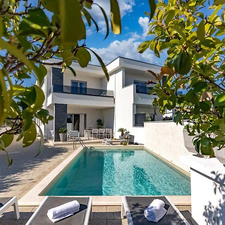Holiday Home Ventum Σίμπενικ Εξωτερικό φωτογραφία
