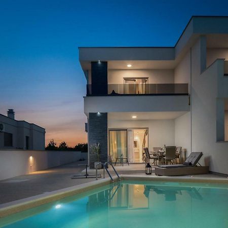 Holiday Home Ventum Σίμπενικ Εξωτερικό φωτογραφία