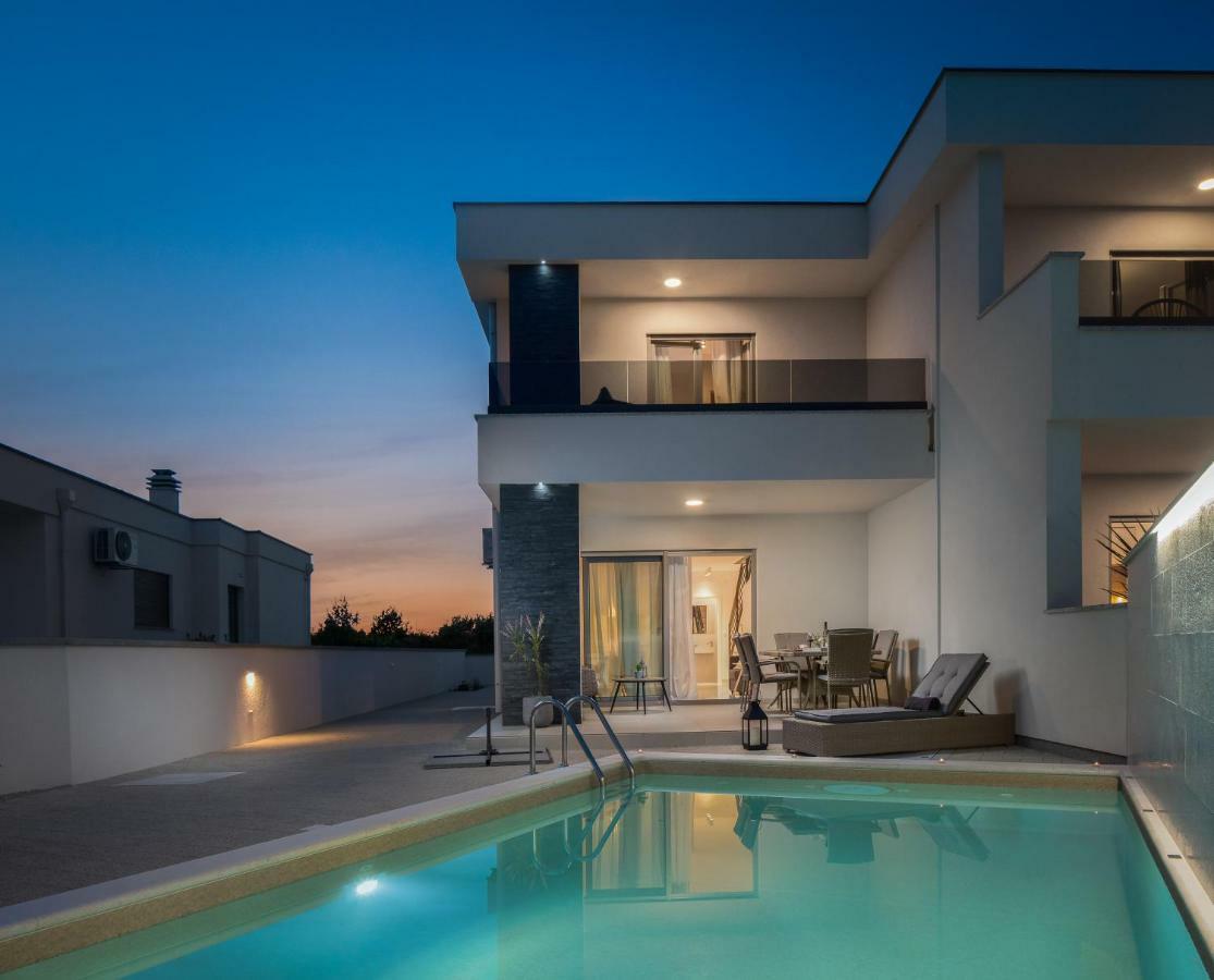 Holiday Home Ventum Σίμπενικ Εξωτερικό φωτογραφία